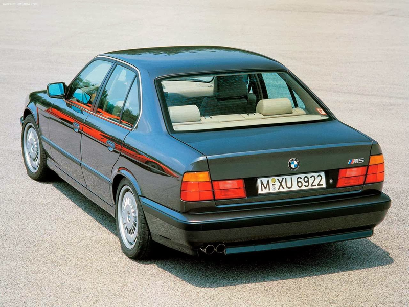 Illustration for article titled Have a Bavarian ton of E32s, E34s and E36s